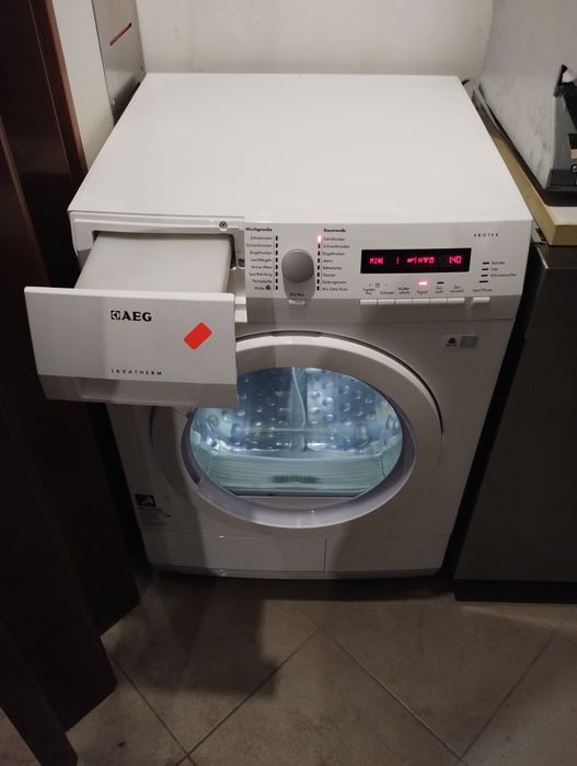 Сушилня AEG Protex 8кг