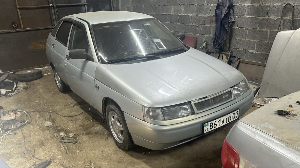 Ваз 2112 16кл.  .