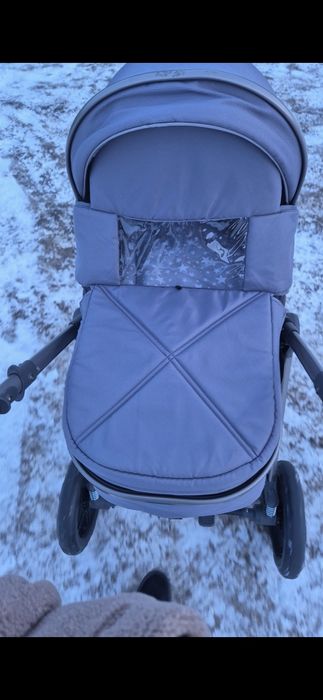 Продам коляску-трансформер