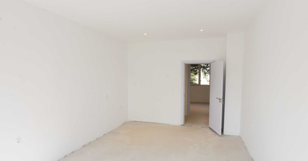 Продава се Тристаен апартамент в София, Хаджи Димитър - 66 кв.м за 2394 €/кв.м - Снимка #2