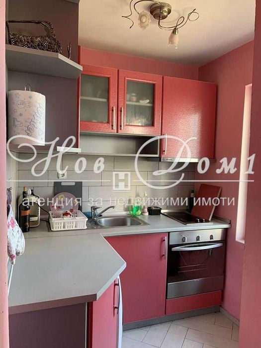 Дава се под наем Двустаен апартамент в Варна, Център - 80 кв.м за 484.5 € - Снимка #4