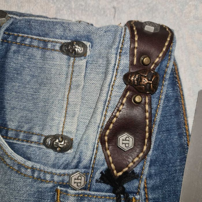 Тотална промоция само за Коледа-Дънки- PHILIPP PLEIN-от350лв на 280лв.