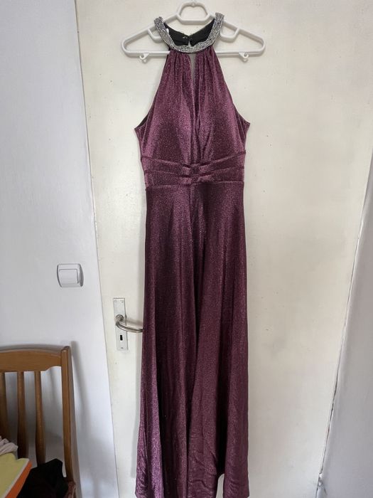 Официална рокля