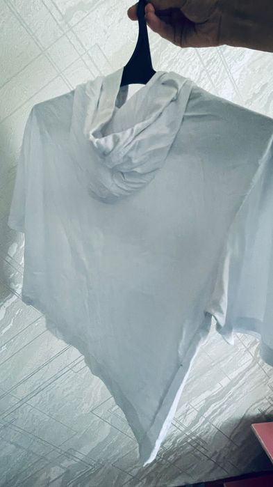 Короткая Белая кофточка для девочек