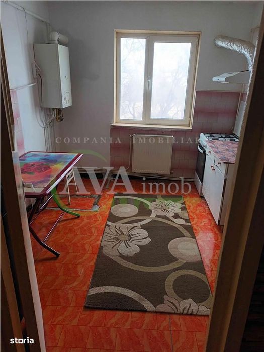 Apartament 2 camere semidecomandat zona Mioritei