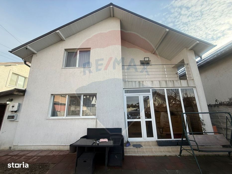 Casă / Vilă cu 5 camere de vânzare
