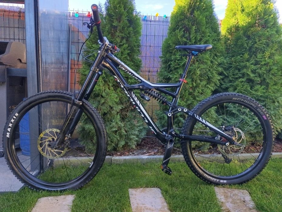 Планински велосипед Мекица SPECIALIZED ENDURO за скачане. 27,5/M.