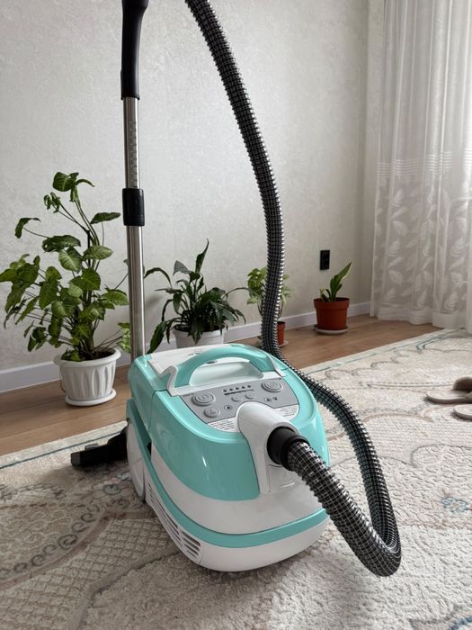 Продам пылесос Bosch
