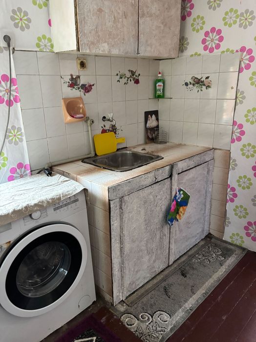 Дава се под наем Къща в София, Левски - 50 кв.м за 204 € - Снимка #1