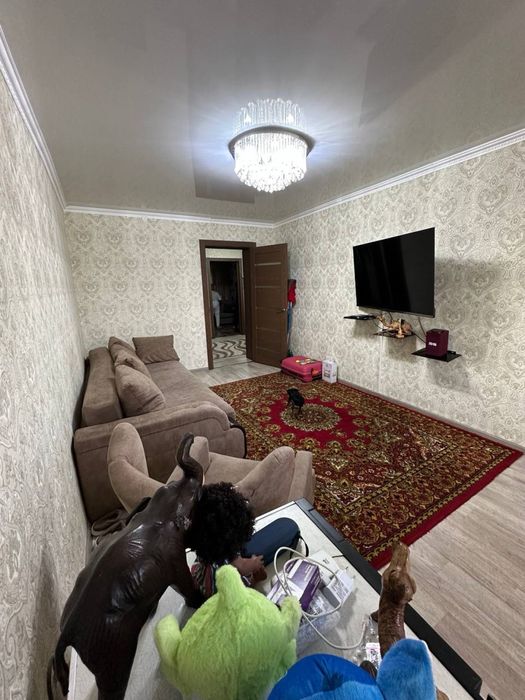 Продается 3 комнатная квартира