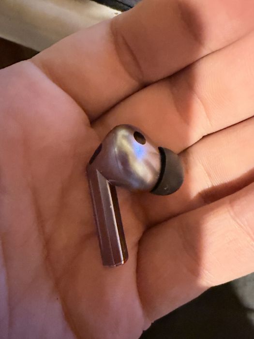 СПЕШНО!!! Продавам Samsung Galaxy Pods 3 Pro в отлично състояние