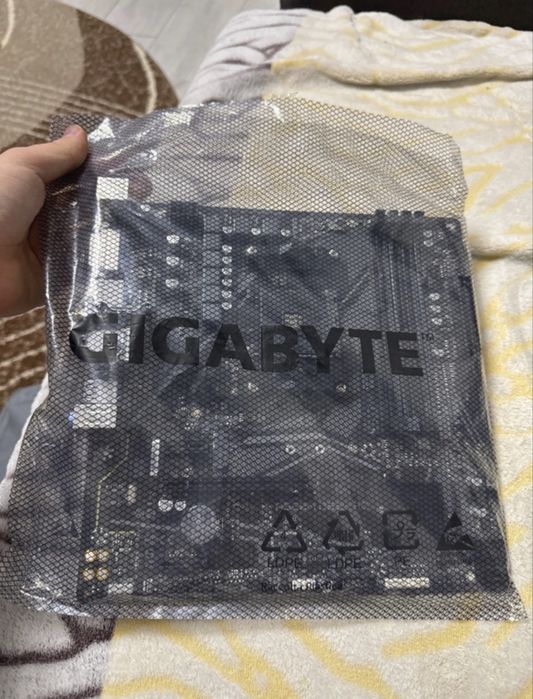Vand placa de baza Gigabyte A520M DS3H  AC