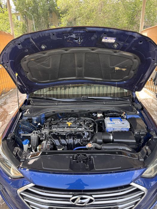 Hyundai Elantra 2017 2.0