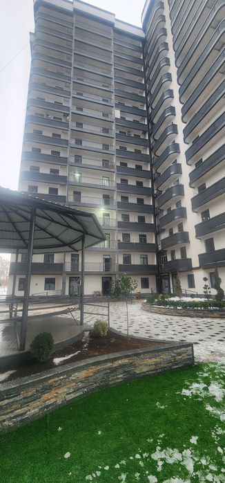 Юнусобод 16кв ЖК Туркистон 2комнатная 54квм +8квм  балкон кадастр ест