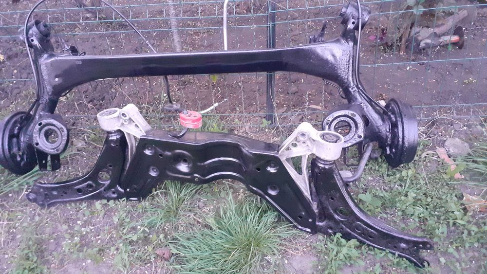 Parbriz portiete capota bara fabia 1 piese