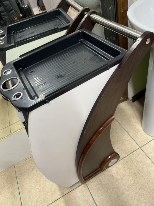 Помощник парикмахерский