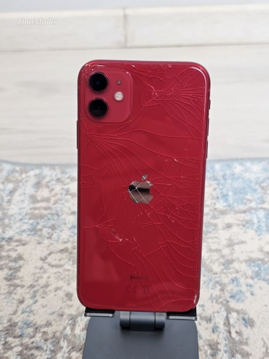 IPhone 11, 64 гигабайт