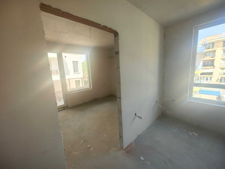 Продава се Тристаен апартамент в Бургас, Сарафово - 63 кв.м за 1350 €/кв.м - Снимка #15