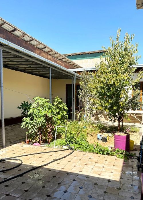 Doma v prodaje mirobod