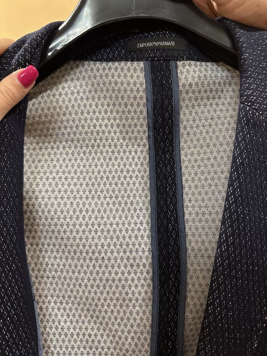 Сако на марката Emporio Armani