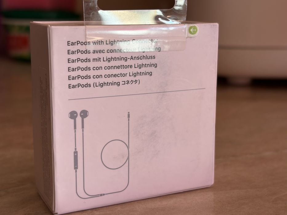 Casti cu fir Apple Lightning sigilate + adaptor