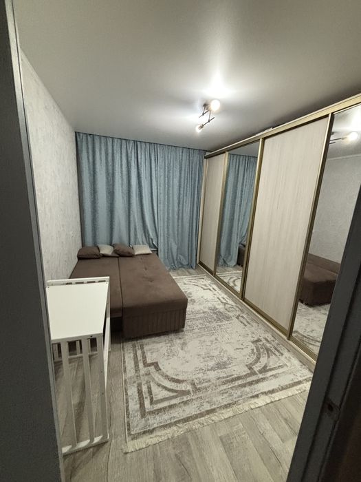 Сдается 2 комнт.кв 54кв 2 этаж
