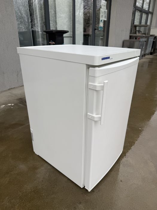 Малък хладилник Либхер