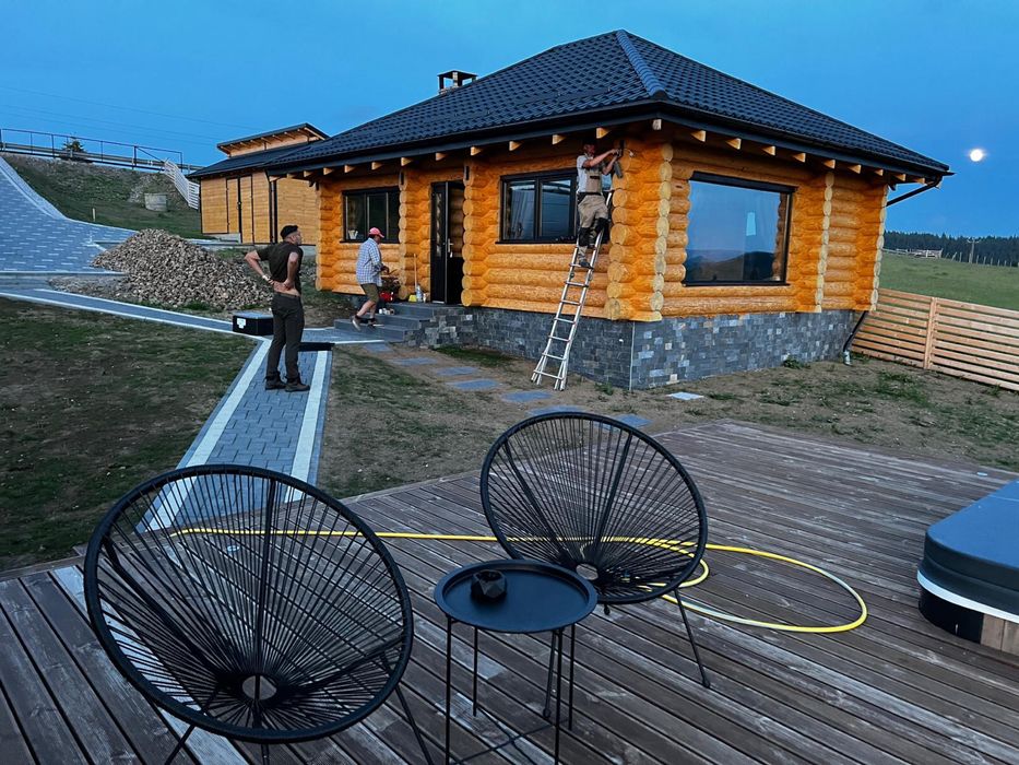 Foisoare din lemn rotund