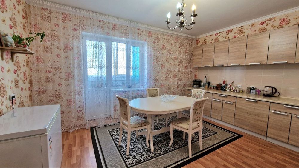 Квартира 2-комнатная 77 кв.м