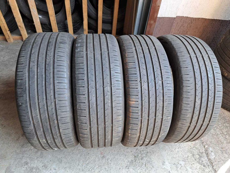 * 4 anvelope 235/45 R20 Continental