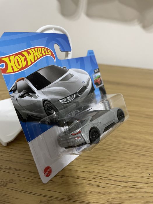 Hot wheels hot sale bmw i8