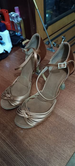 Туфли танцевальные