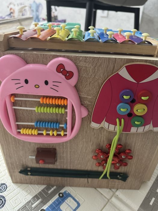 Бизиборд кубик игрушка