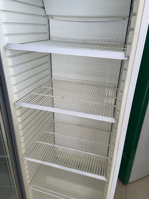 Хладилна витрина 60/190см