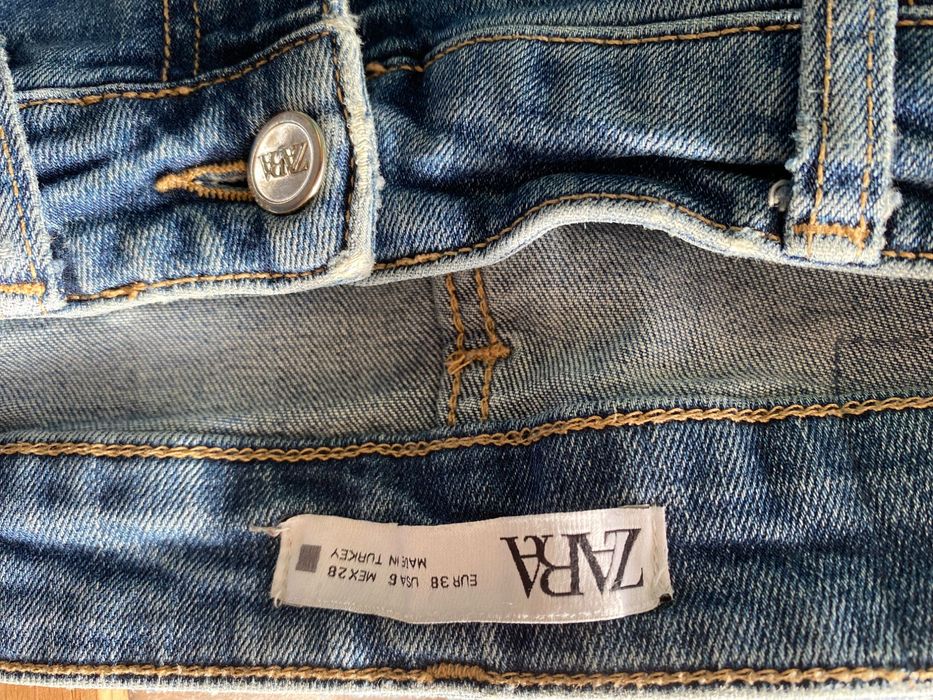 Дамски дънки ZARA, размер 38,