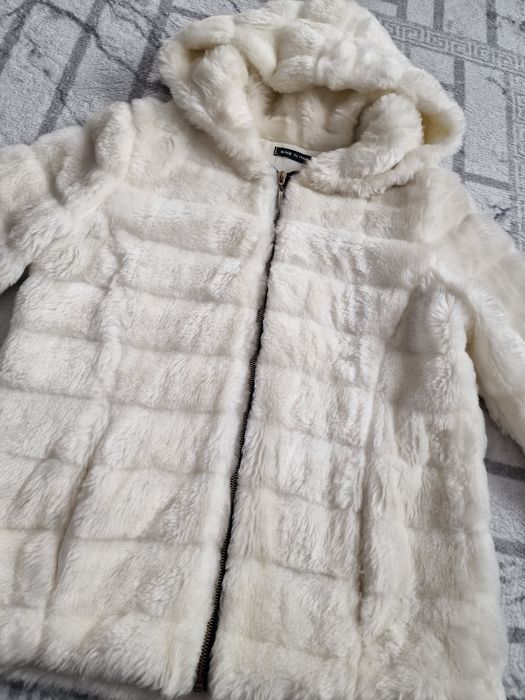 Стилно дамско палто