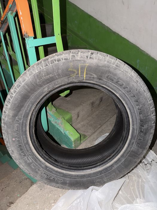 Продам летние резины комплект