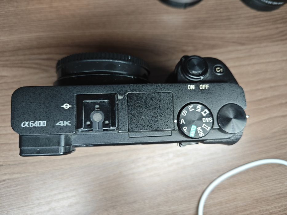 sony a6400 + 2 объектива