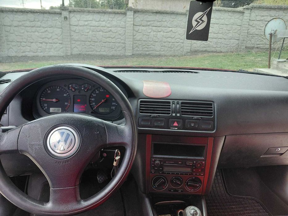 Vând VW Bora 1.9 TDI, 2005 cu motor ALH