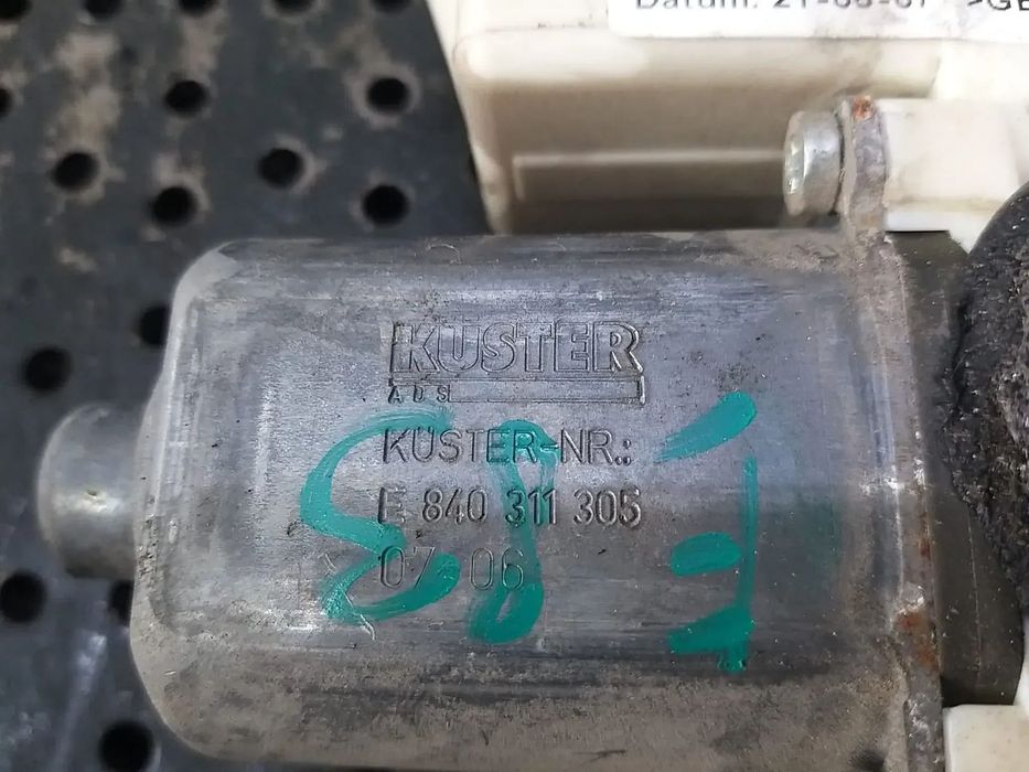 Motoras macara dreapta spate bmw x3 e83 69259662 e840311305 s007083008