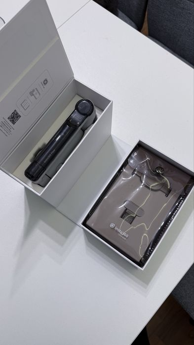 Insta360 Flow – Creator Kit