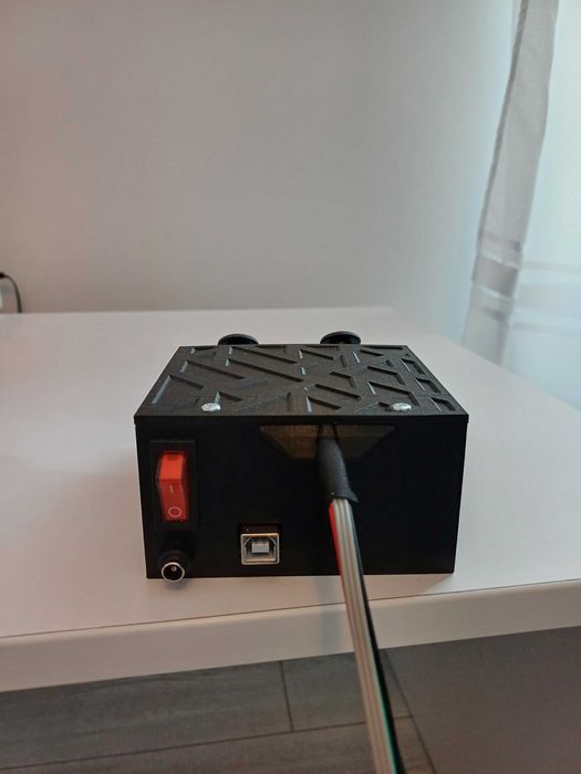 Brat robotic cu controler prin joystick, complet functional, Arduino