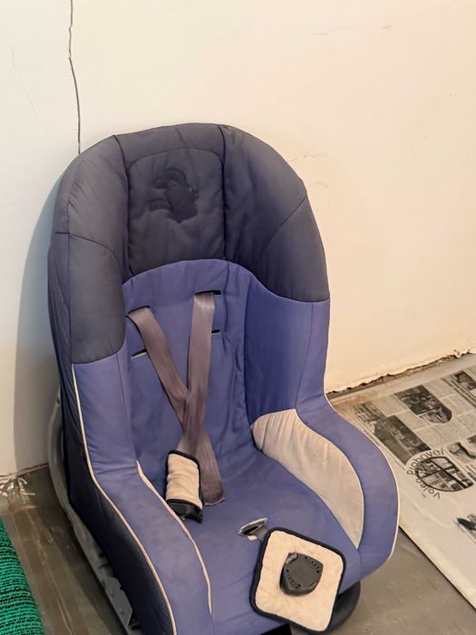 Scaun auto copii – Model reglabil, preț avantajos