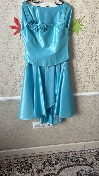 Продам Костюм 44-46