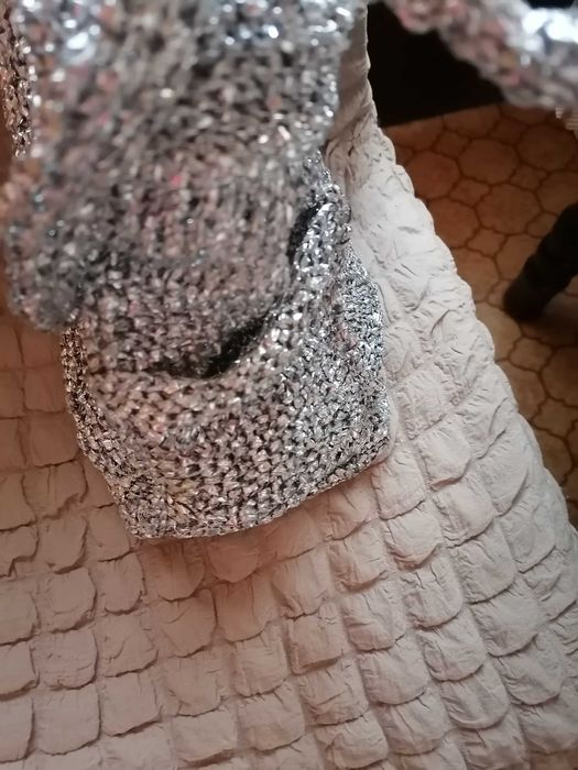 Ръчно плетена лятна дамска чанта.