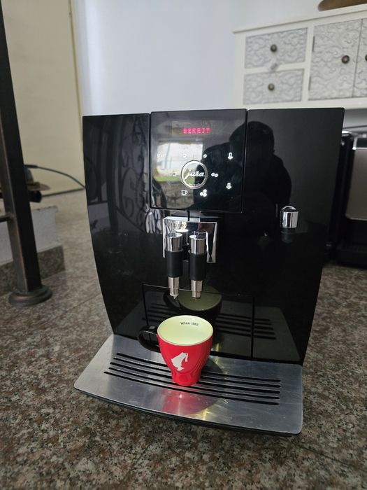 Кафемашина Jura J7