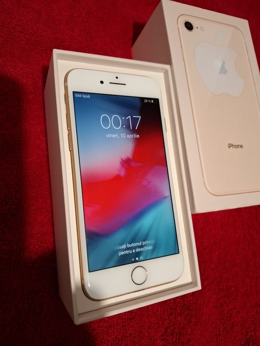 Vând iPhone 8 Gold ( 256 Gb ) cutie Full.