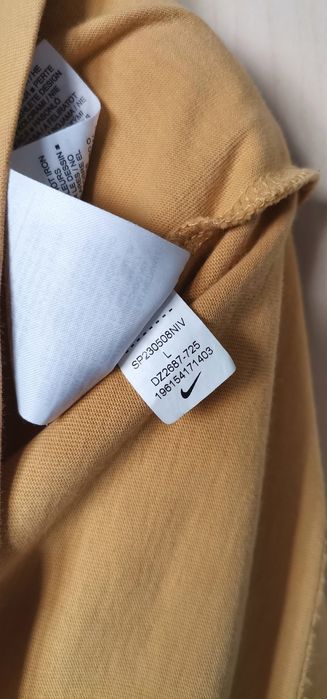 Tricou bărbați Nike  Basketball Circa wheat gold  marimea L ca nou