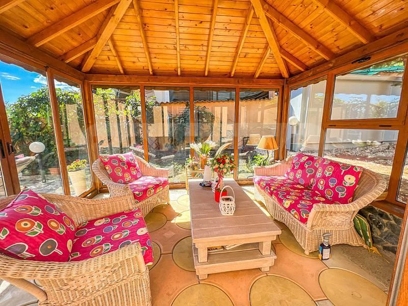 Продава се Къща в с. Рогачево, Област Добрич - 400 кв.м за 1300 €/кв.м - Снимка #3