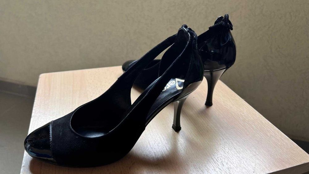Pantofi piele 34